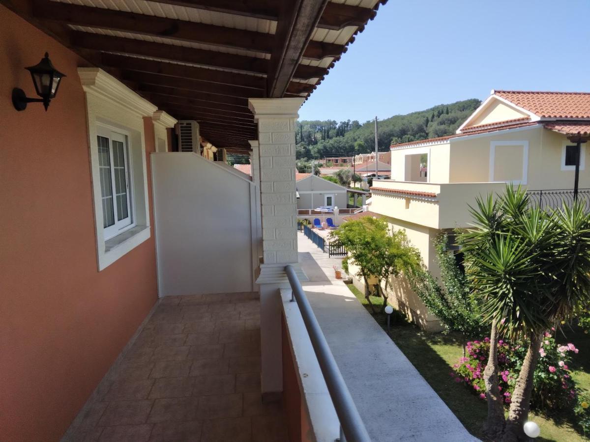 Aparthotel Blue Sky Sidárion Exterior foto